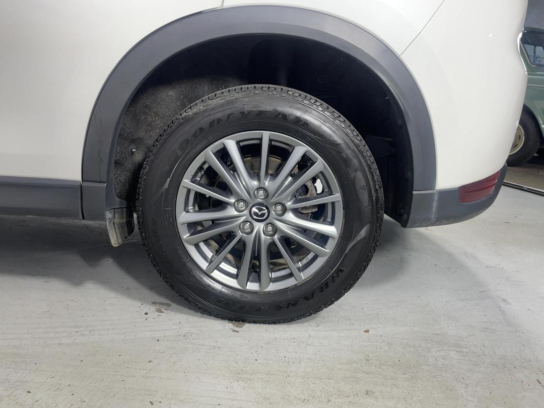 Photo '11' of Mazda CX-5