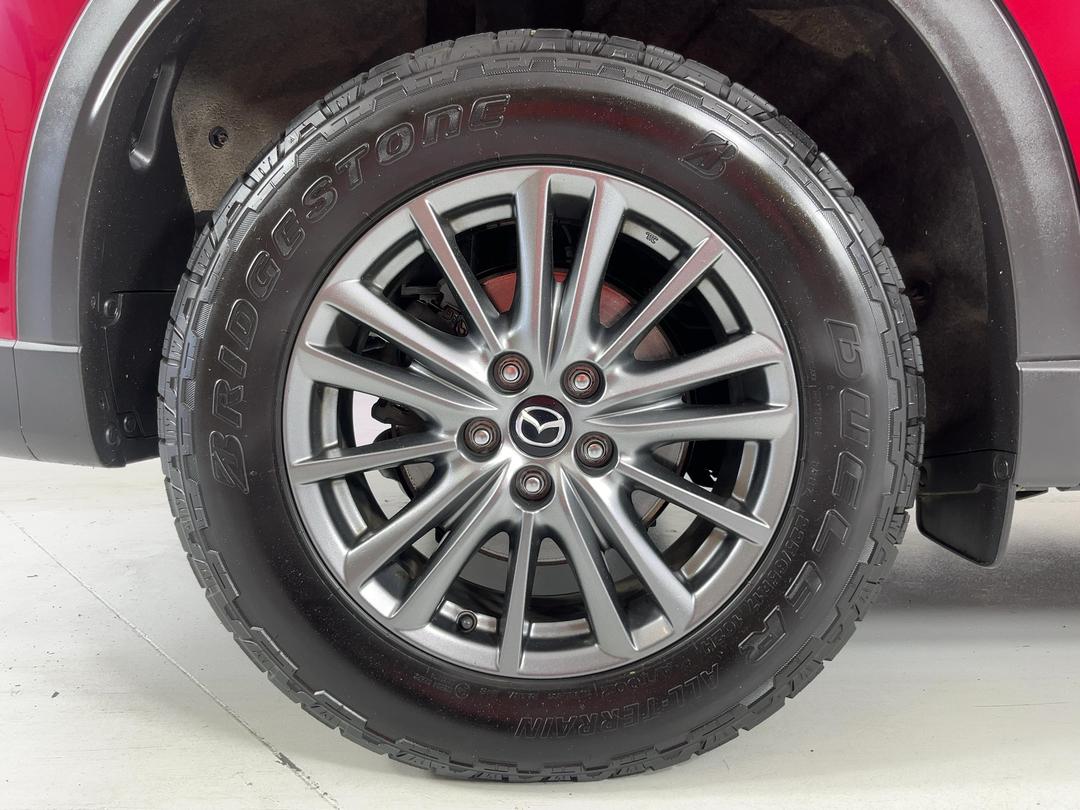 Photo '12' of Mazda CX-5