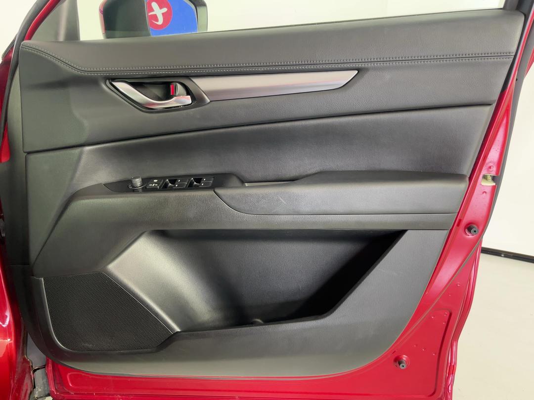 Photo '15' of Mazda CX-5