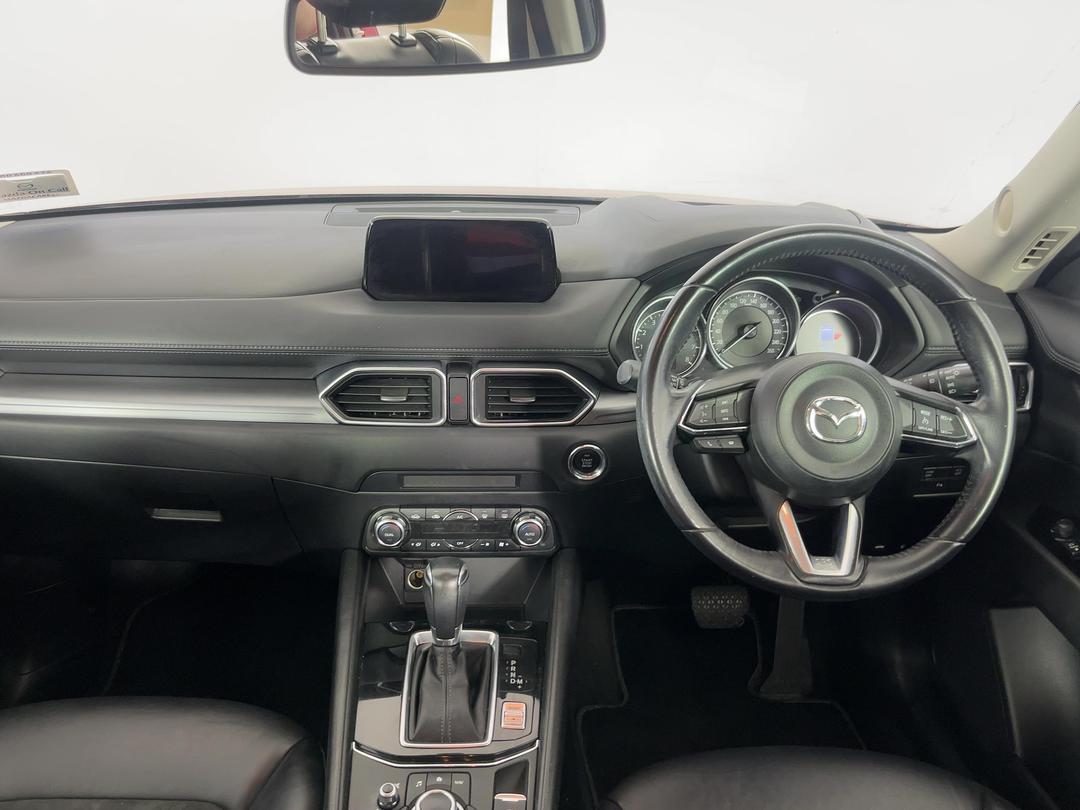 Photo '17' of Mazda CX-5