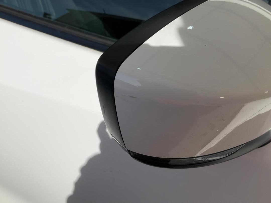 Photo '8' of Mazda Demio