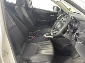 Photo '16' of Mazda Demio