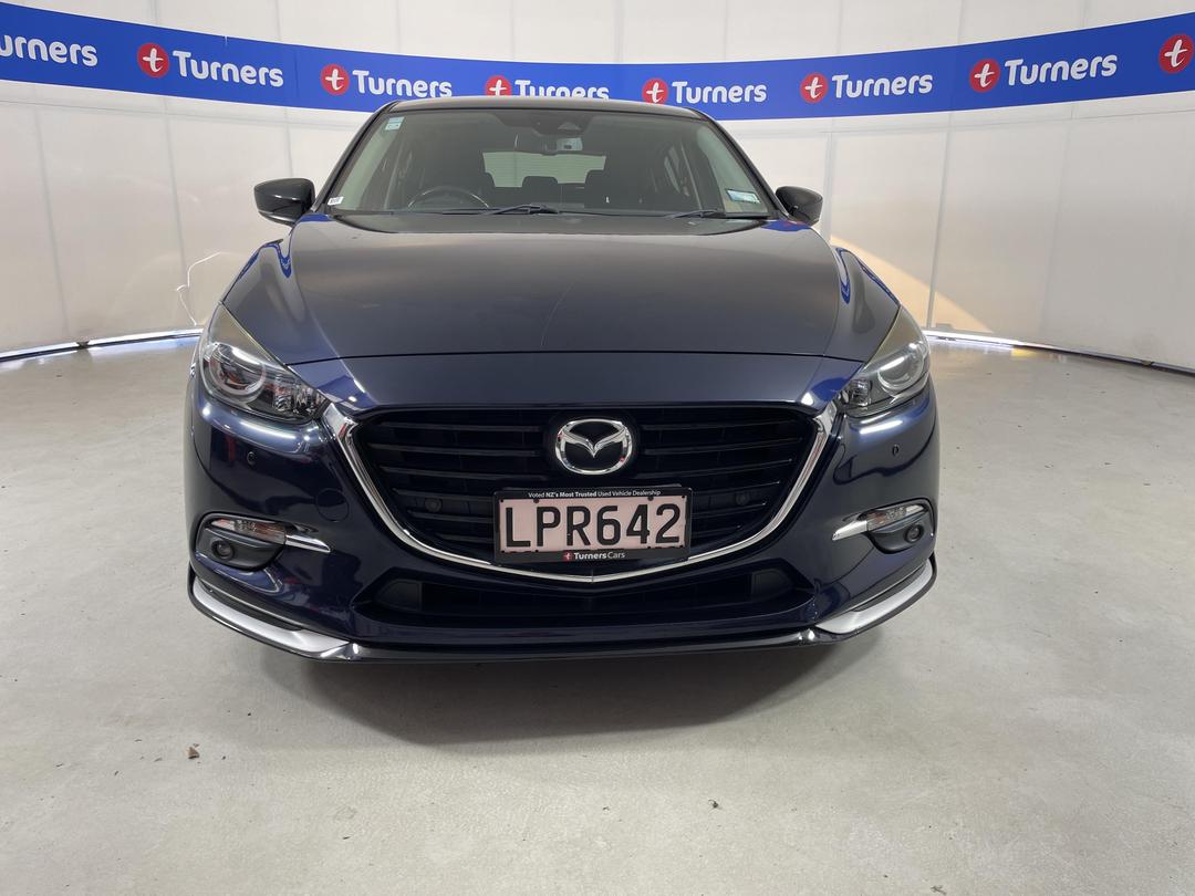 Photo '2' of Mazda Mazda3