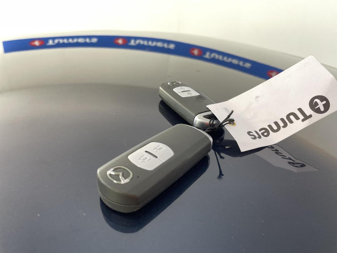 Photo '22' of Mazda Mazda3