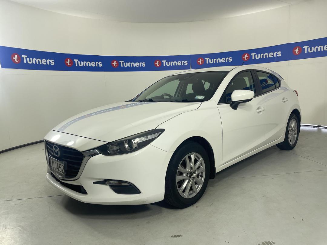 Photo '4' of Mazda Mazda3