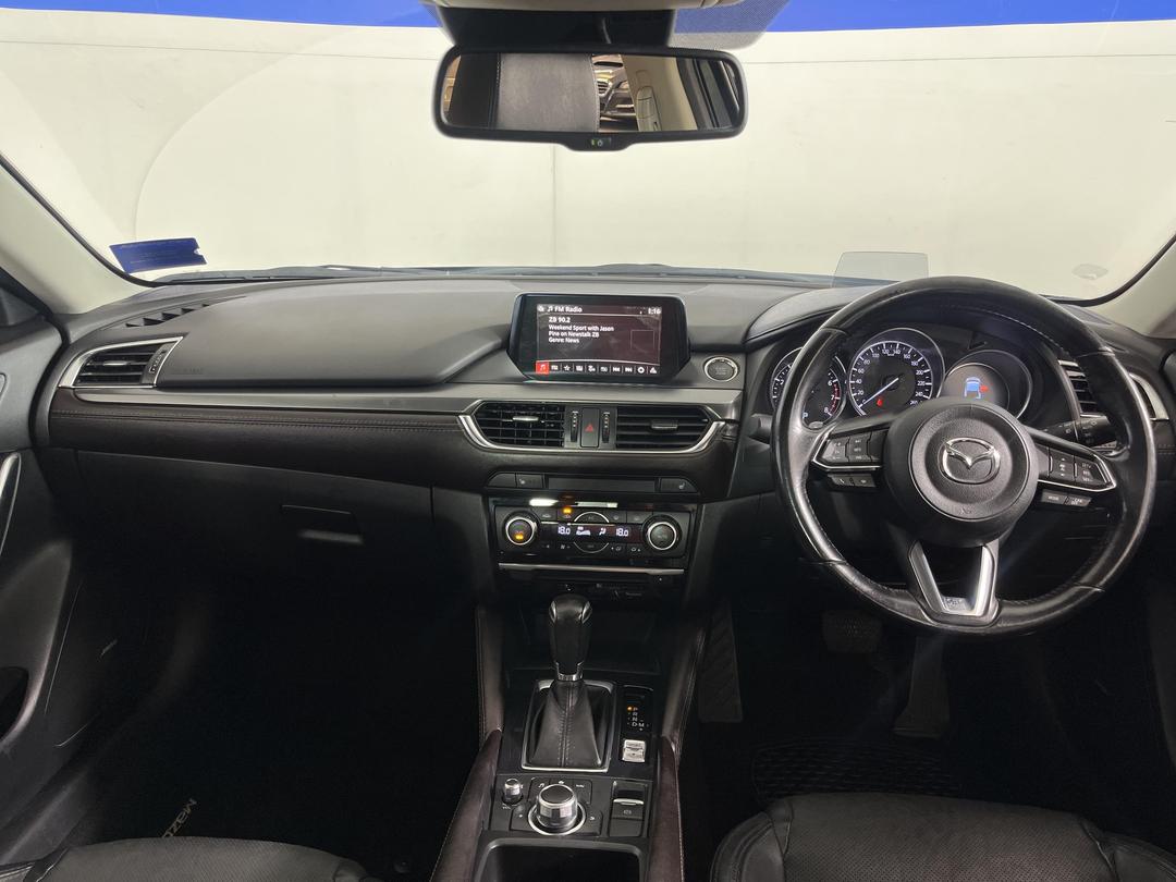 Photo '17' of Mazda Mazda6