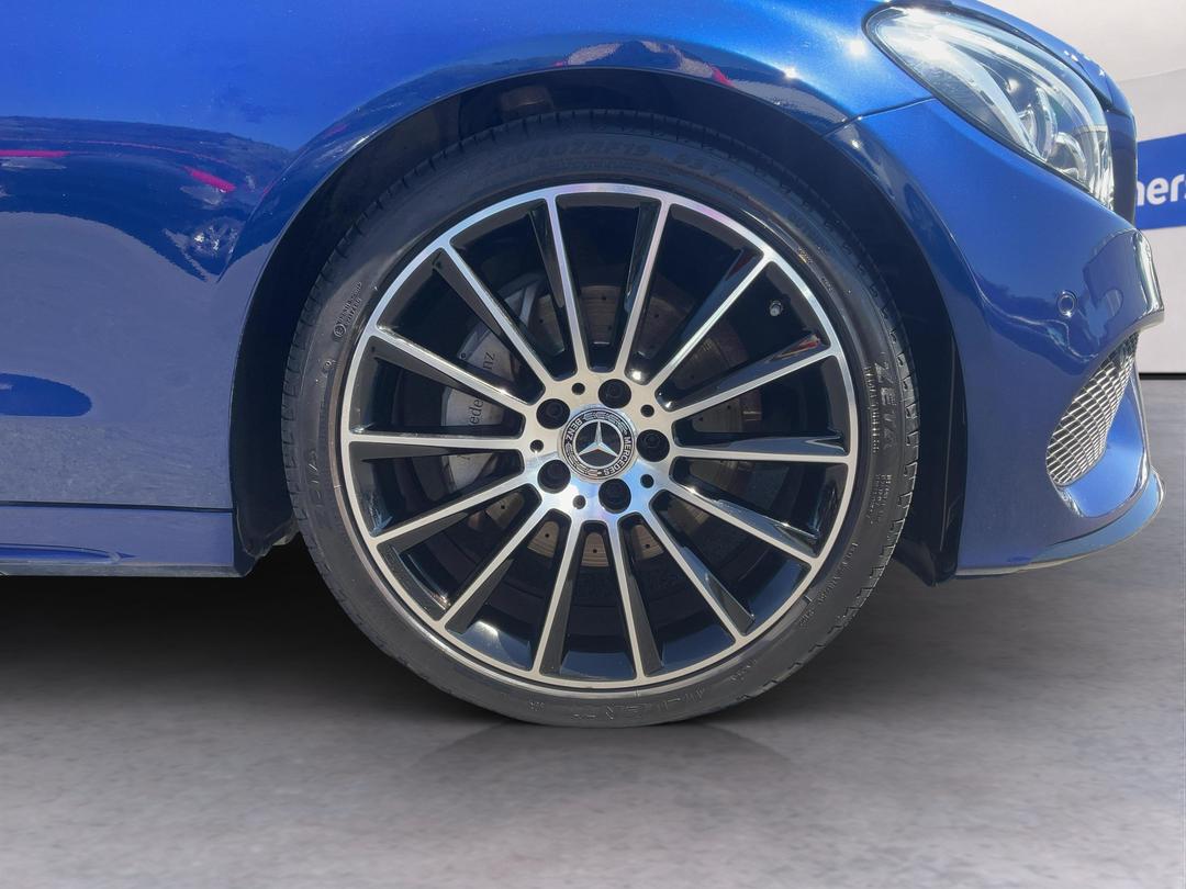 Photo '9' of Mercedes-Benz C200