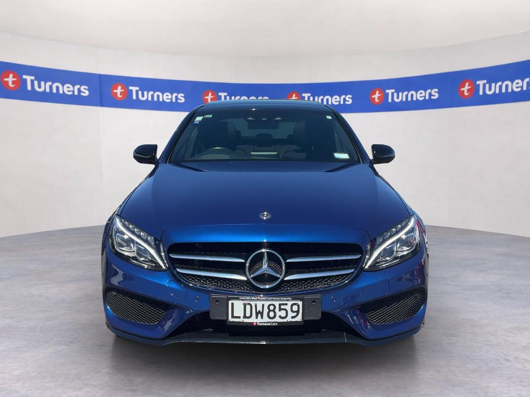 Photo '2' of Mercedes-Benz C200
