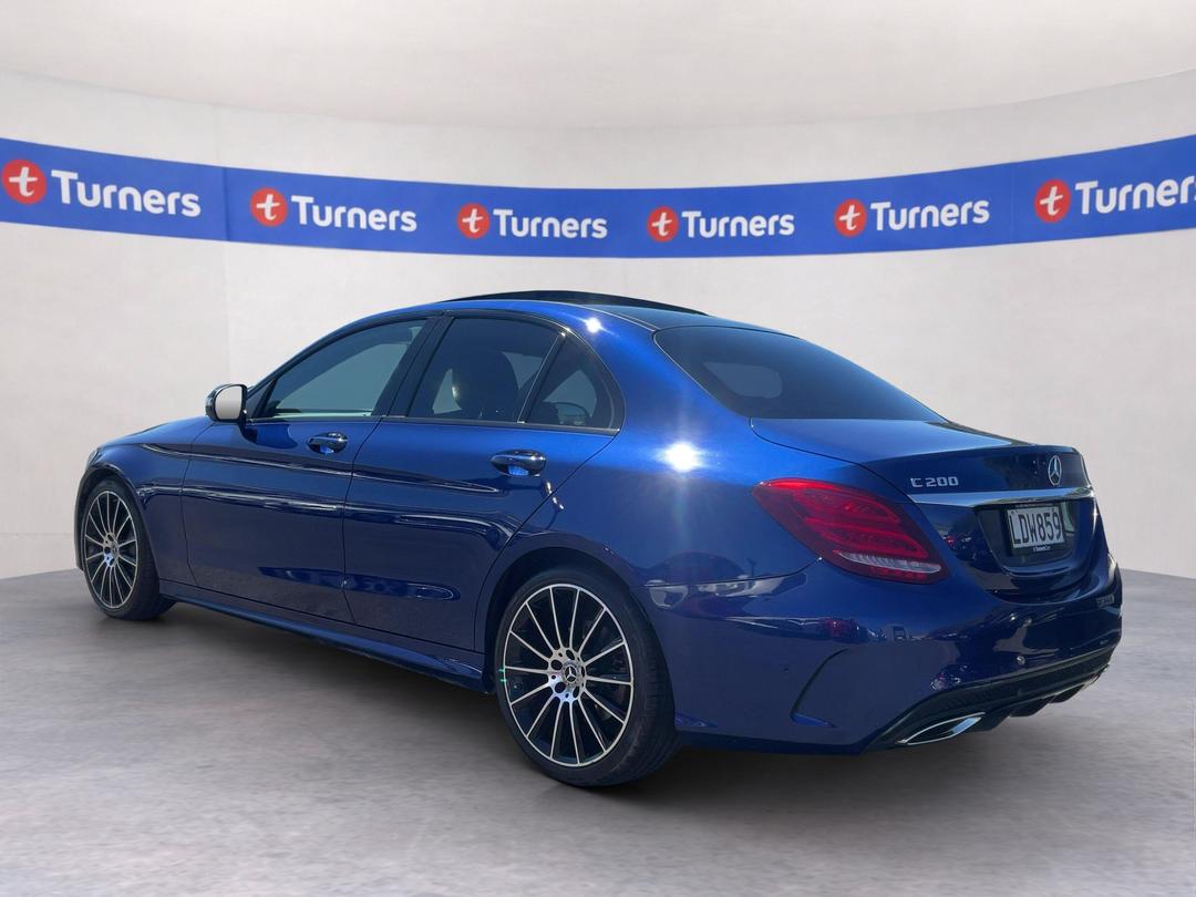 Photo '5' of Mercedes-Benz C200