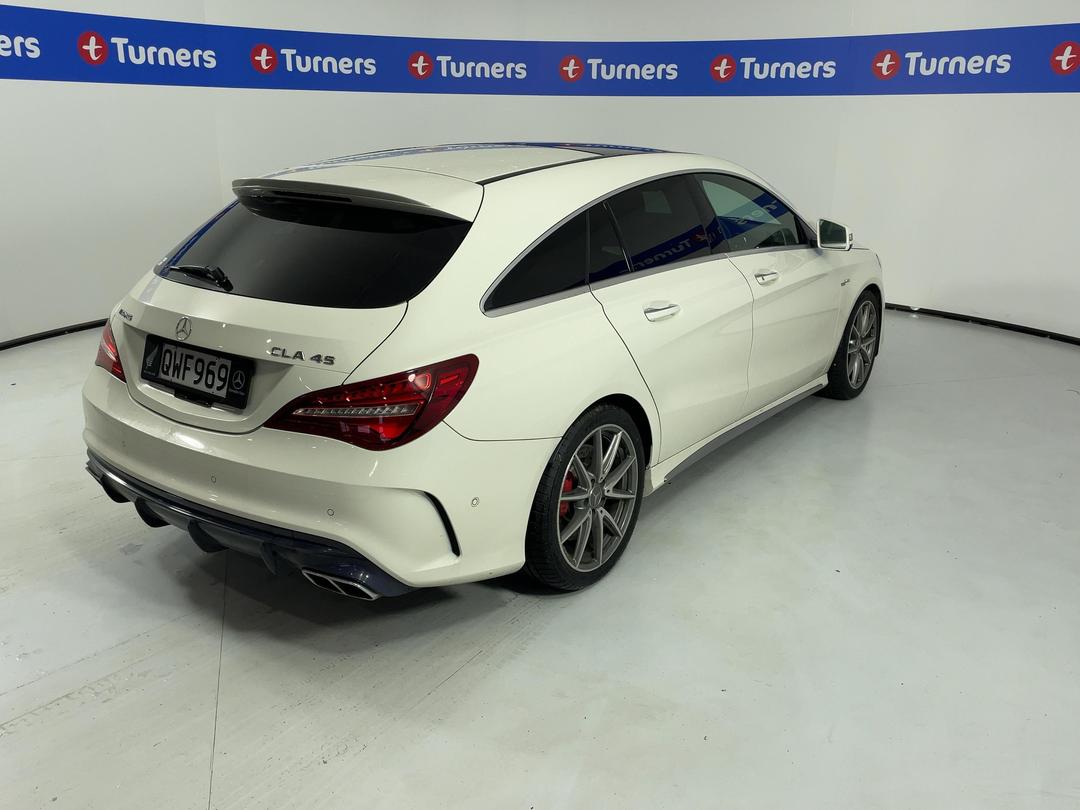 Photo '7' of Mercedes-Benz CLA45