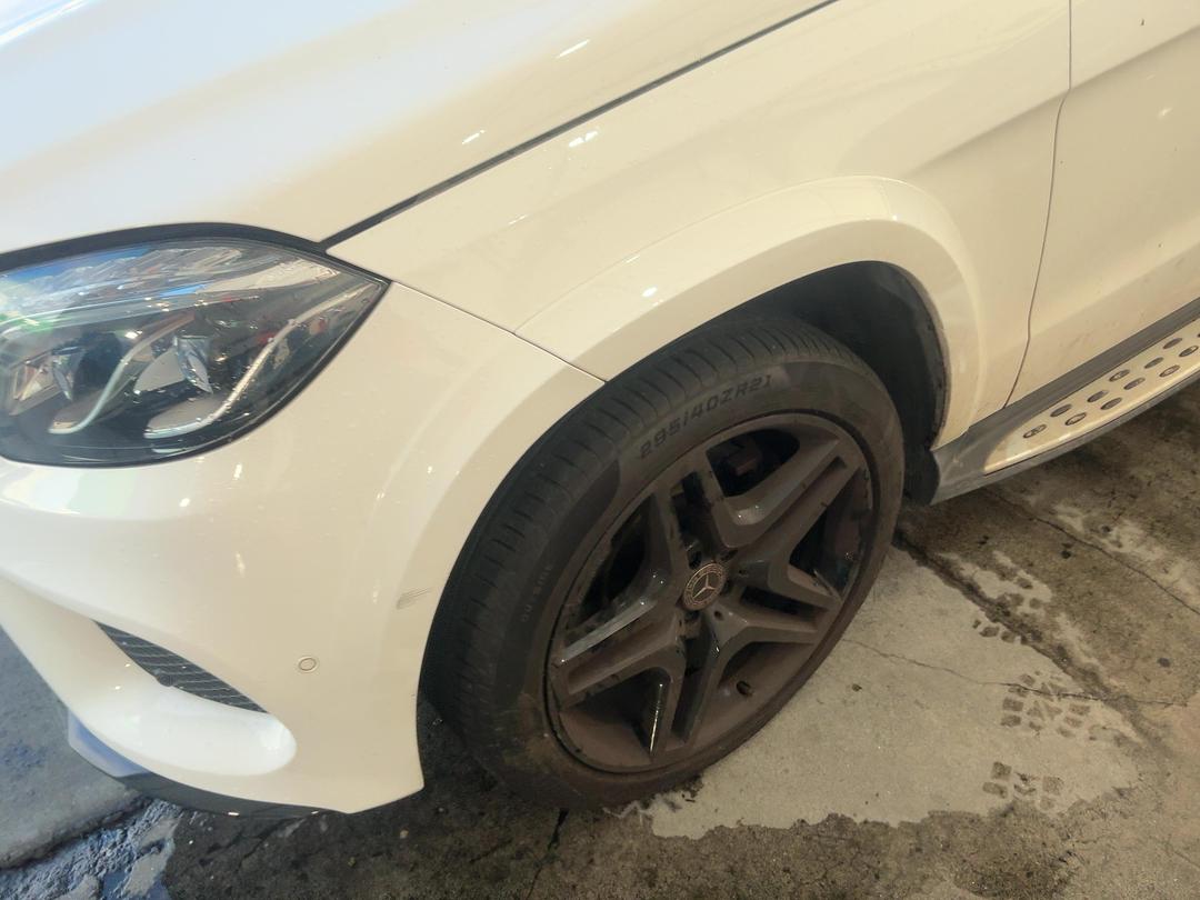 Photo '4' of Mercedes-Benz GLS 350 D