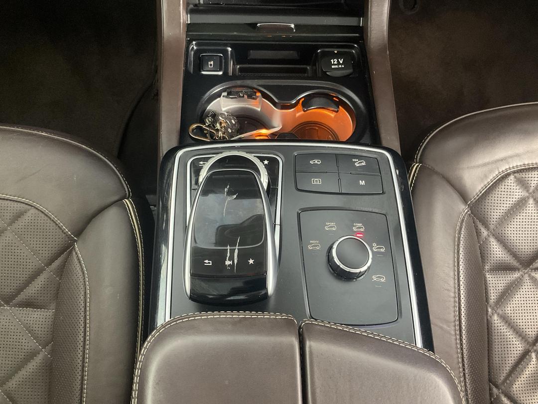 Photo '18' of Mercedes-Benz GLS