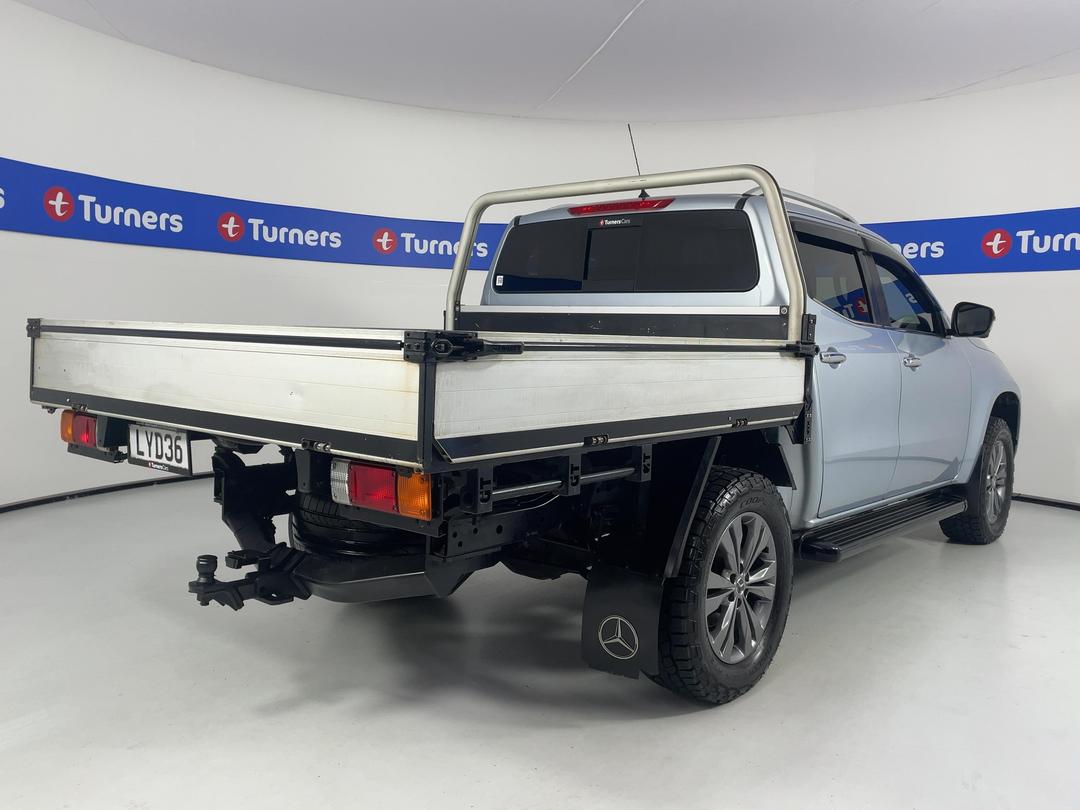 Photo '7' of Mercedes-Benz X-Class