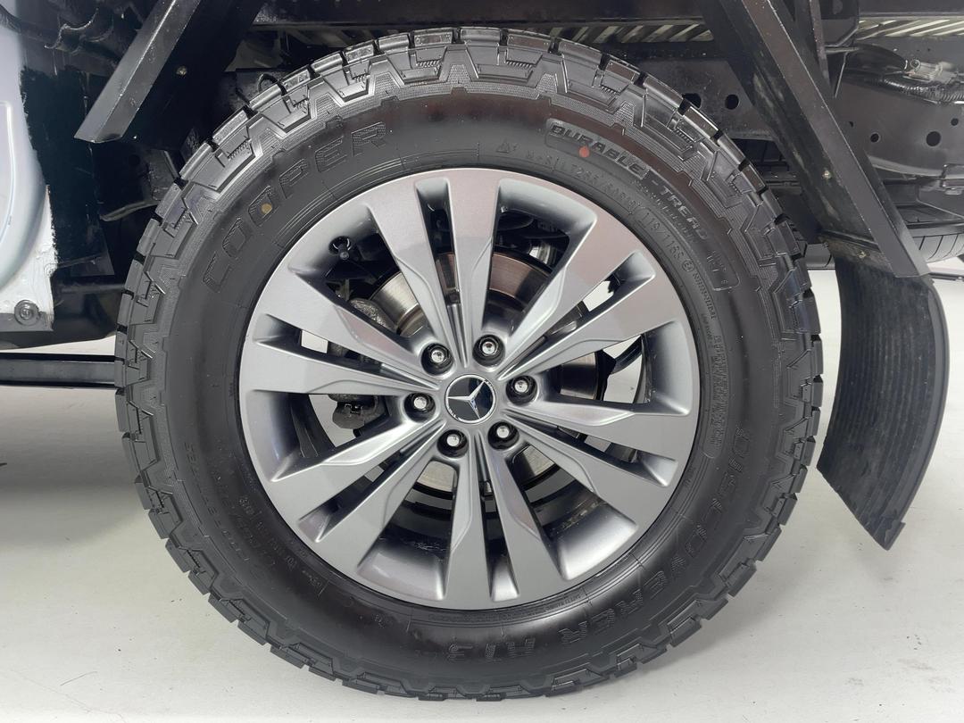 Photo '11' of Mercedes-Benz X-Class