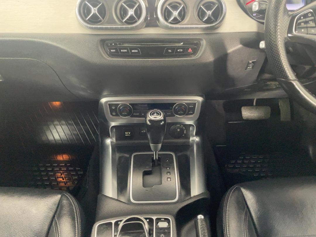 Photo '18' of Mercedes-Benz X-Class