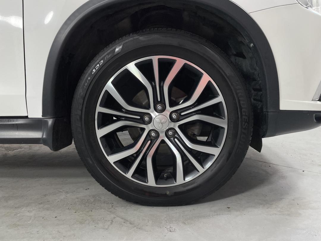 Photo '9' of Mitsubishi ASX