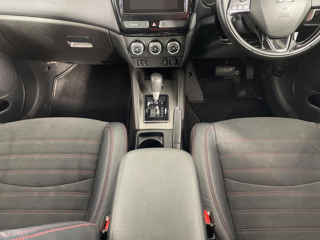 Photo '18' of Mitsubishi ASX