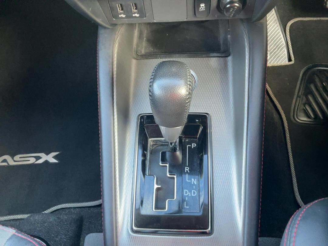 Photo '28' of Mitsubishi ASX