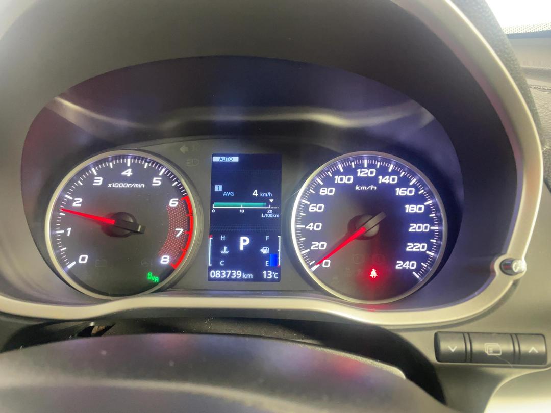 Photo '21' of Mitsubishi Eclipse Cross