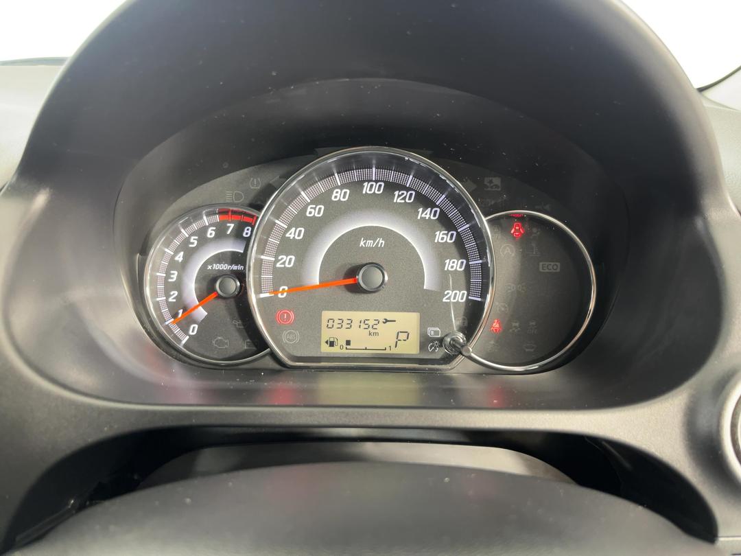 Photo '21' of Mitsubishi Mirage