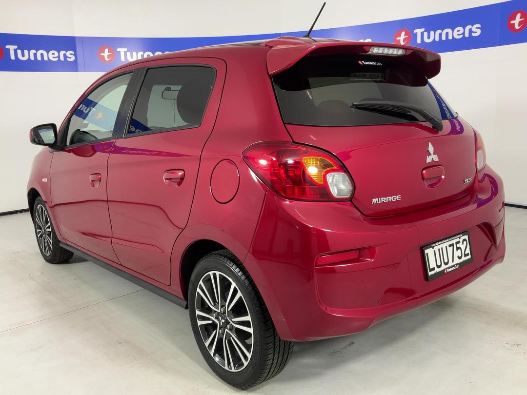 Photo '5' of Mitsubishi Mirage