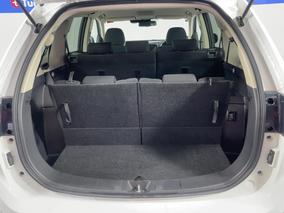 Photo '14' of Mitsubishi Outlander