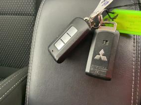 Photo '22' of Mitsubishi Outlander
