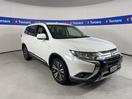 Thumbnail '1' of Mitsubishi Outlander