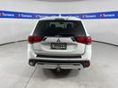 Thumbnail '6' of Mitsubishi Outlander