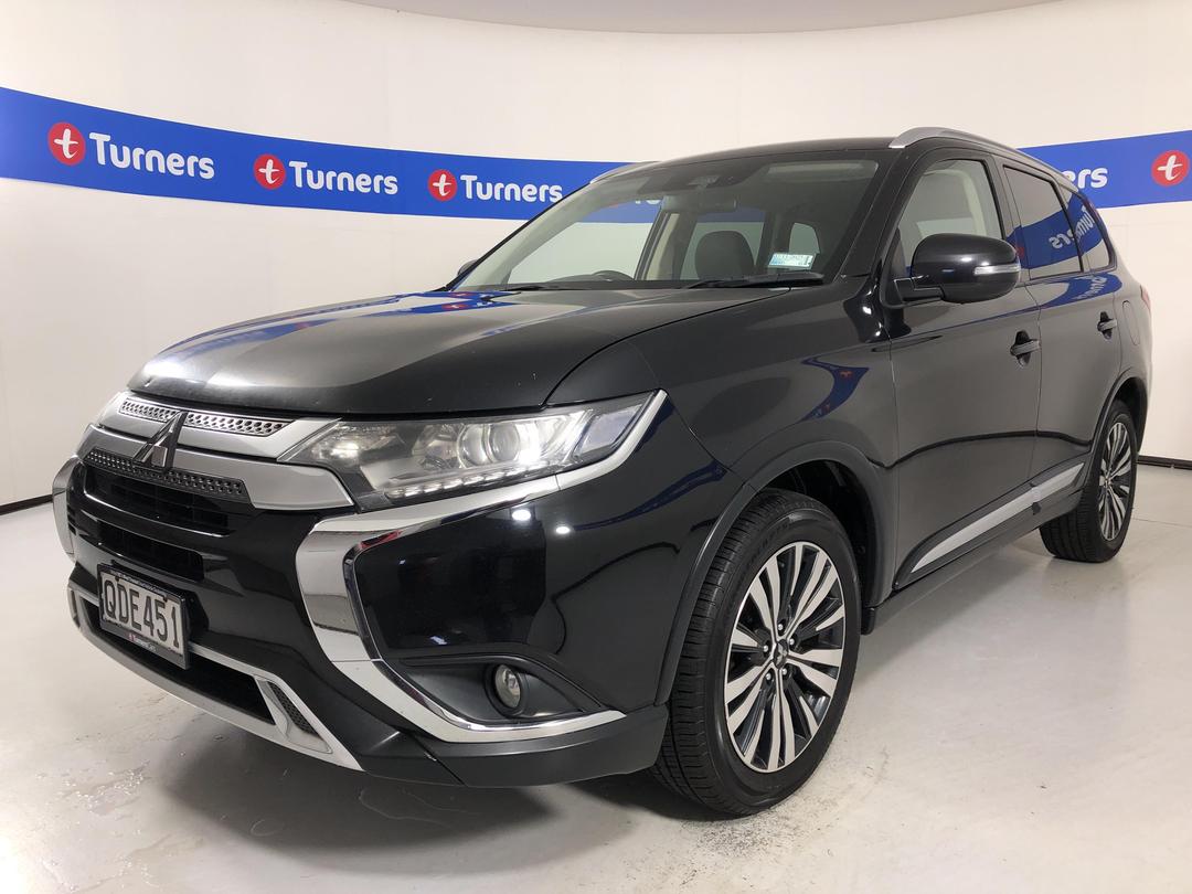 Photo '4' of Mitsubishi Outlander