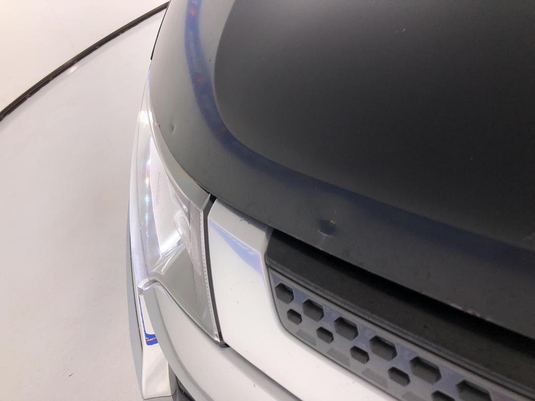 Photo '24' of Mitsubishi Outlander