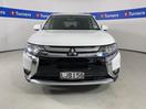 Thumbnail '2' of Mitsubishi Outlander