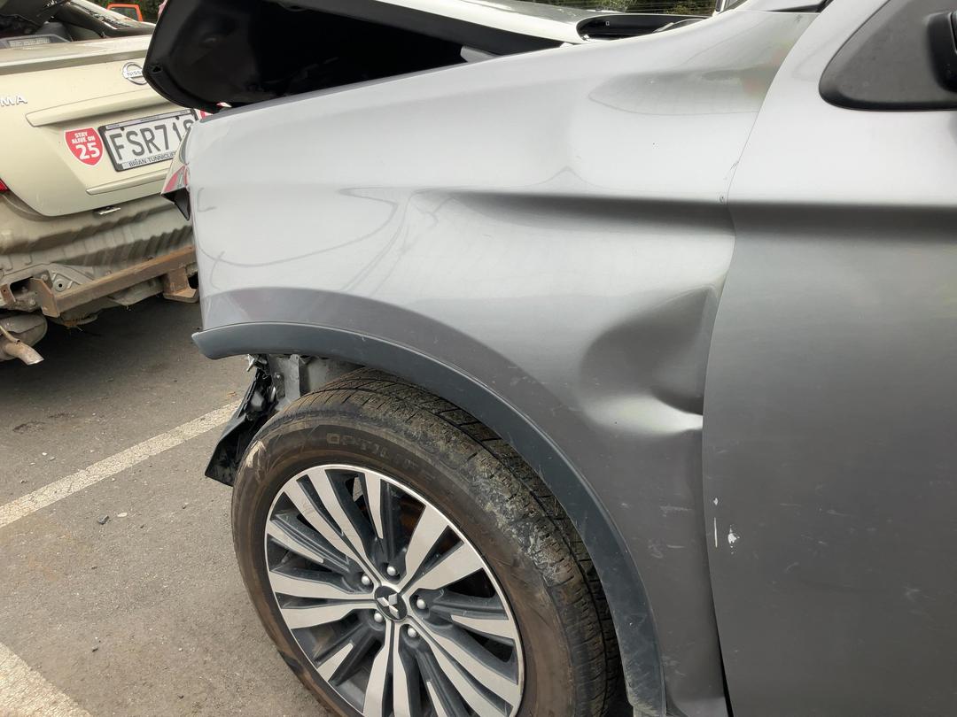 Photo '6' of Mitsubishi Outlander XLS