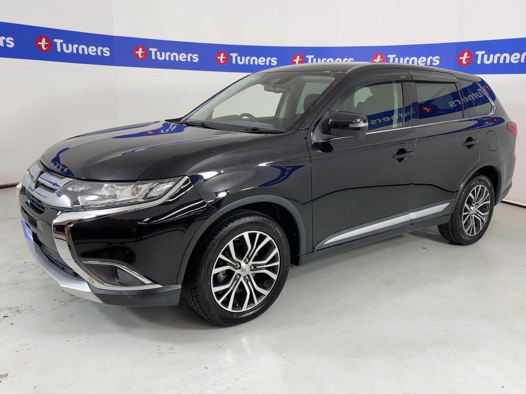 Photo '4' of Mitsubishi Outlander