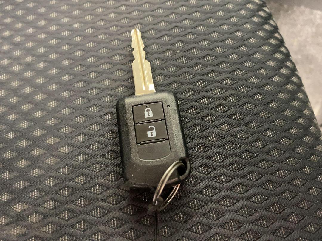 Photo '22' of Mitsubishi Outlander