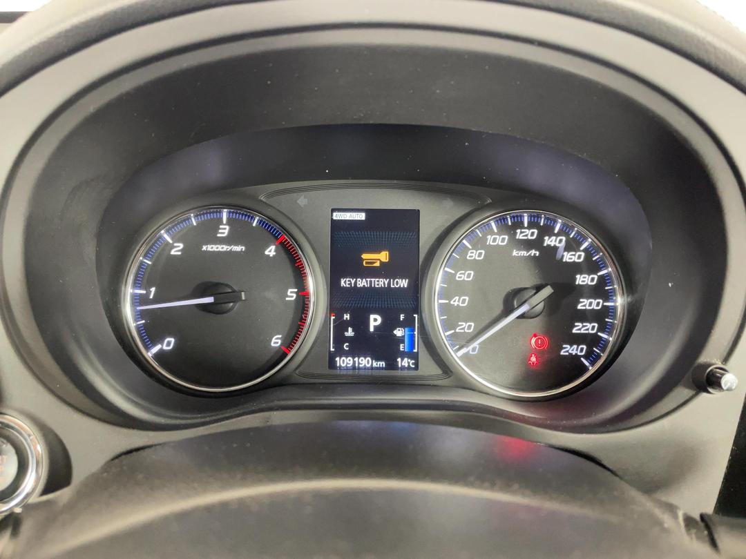 Photo '21' of Mitsubishi Outlander
