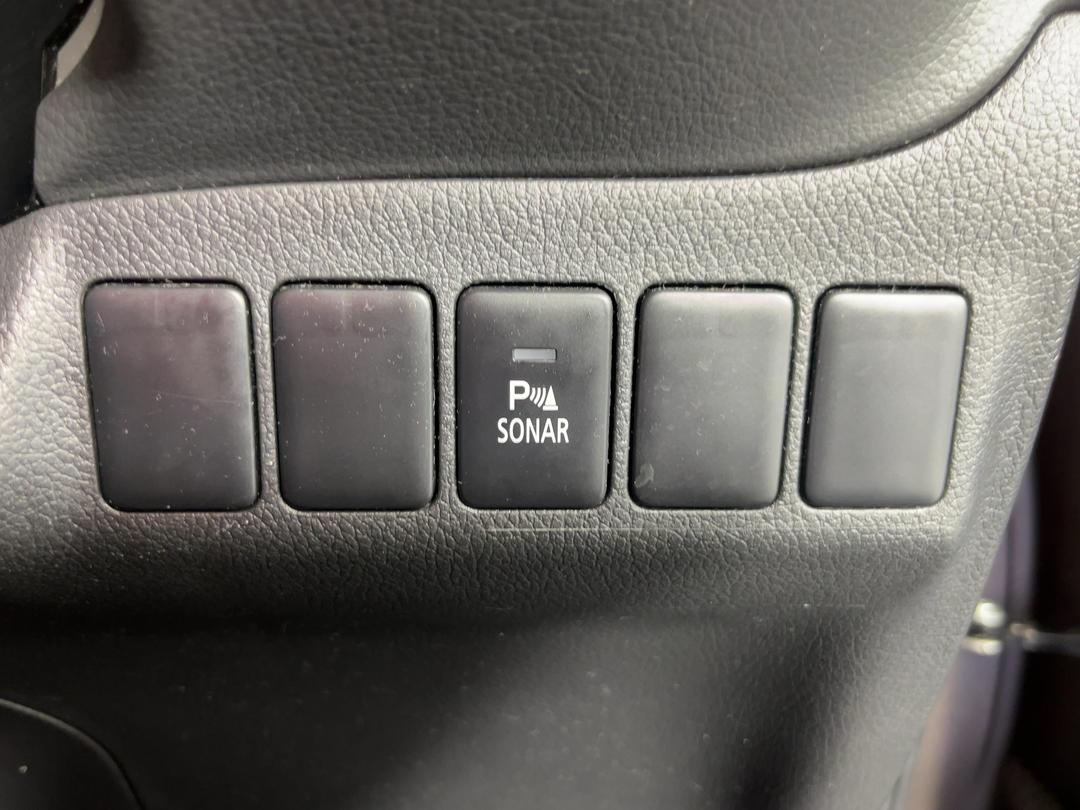 Photo '25' of Mitsubishi Outlander