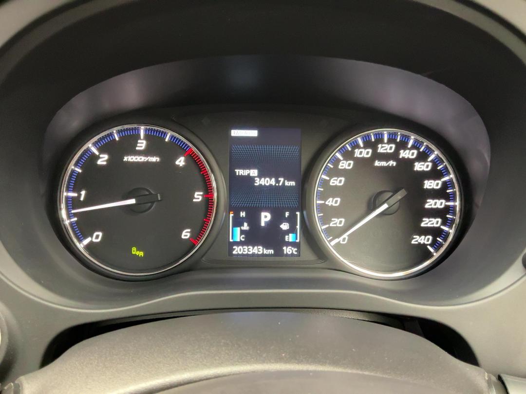Photo '21' of Mitsubishi Outlander