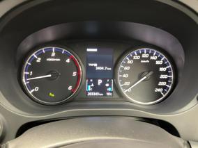 Photo '21' of Mitsubishi Outlander