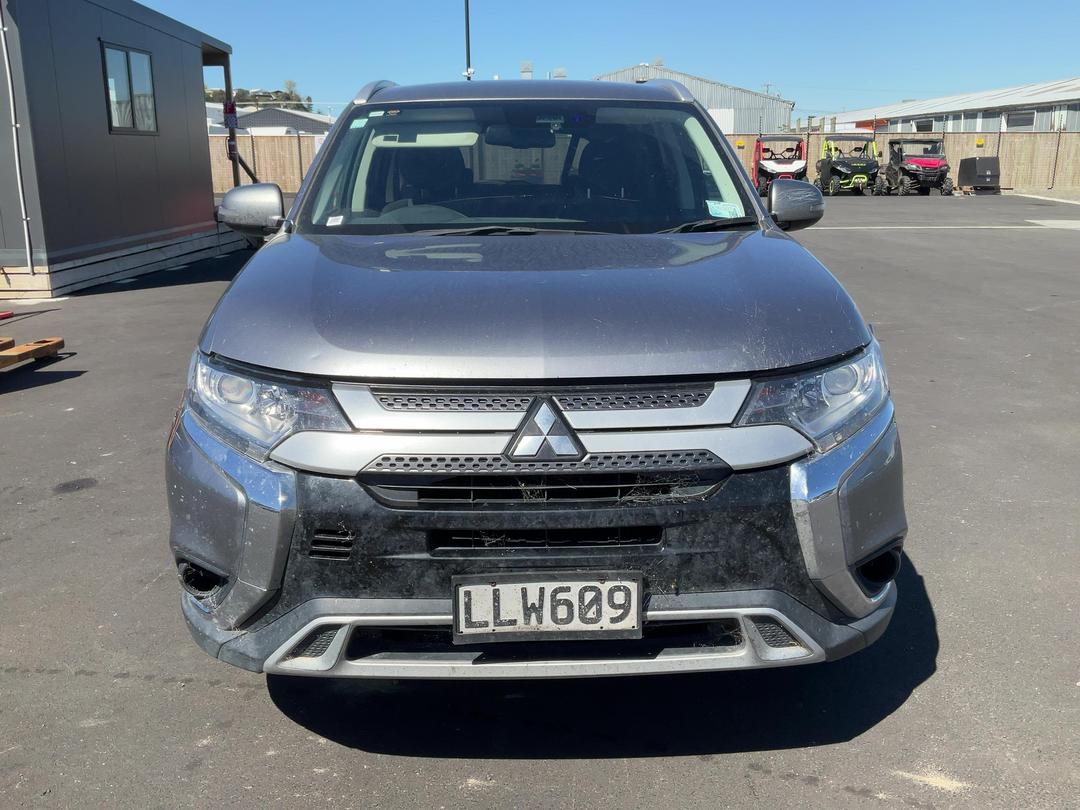 Photo '3' of Mitsubishi Outlander XLS Photo '3' of Mitsubishi Outlander XLS