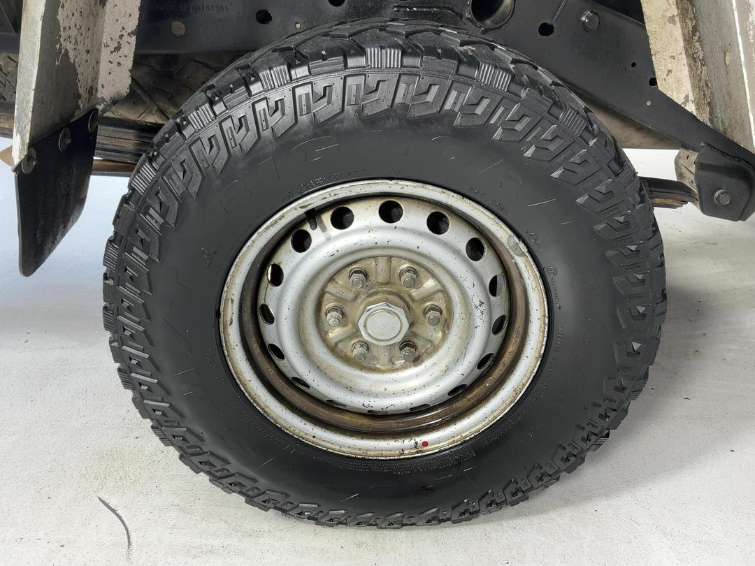 Photo '12' of Mitsubishi Triton