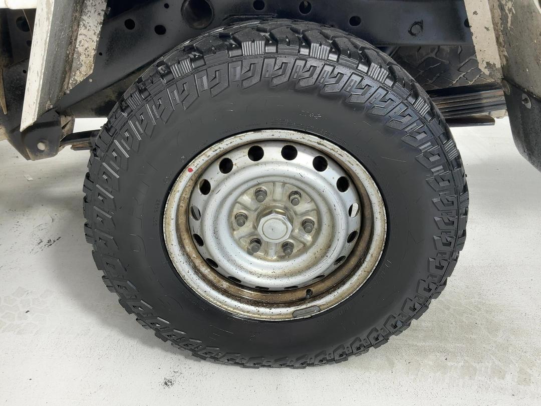 Photo '11' of Mitsubishi Triton