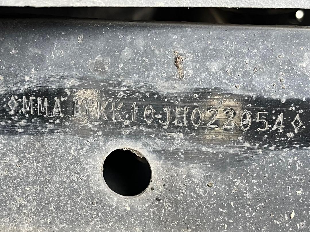 Photo '17' of Mitsubishi Triton DC Glxr 5AT