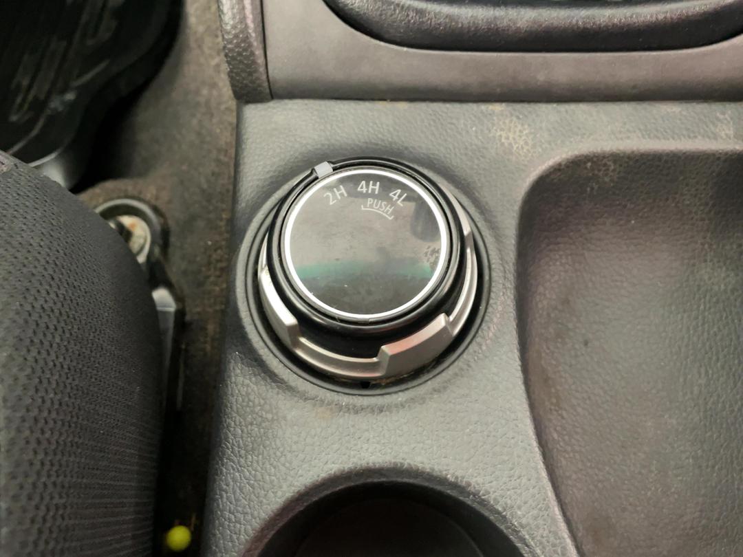 Photo '26' of Mitsubishi Triton