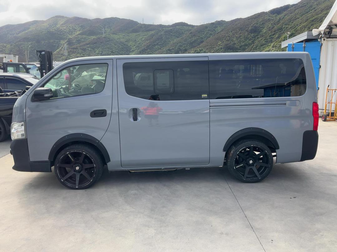 Photo '6' of Nissan Caravan Photo '6' of Nissan Caravan