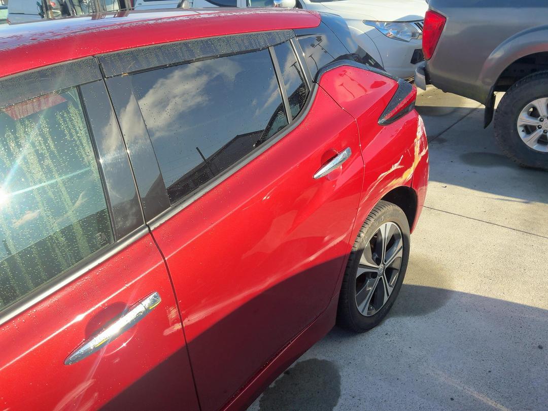 Photo '11' of Nissan Leaf Zero Emission