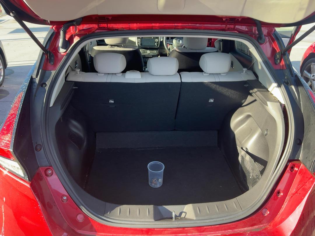 Photo '26' of Nissan Leaf Zero Emission