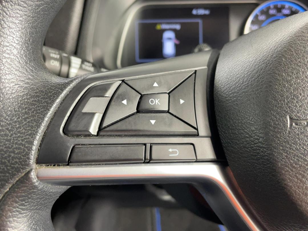 Photo '25' of Nissan Leaf