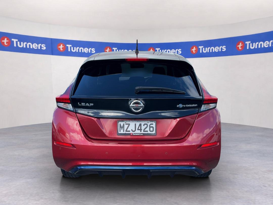 Photo '6' of Nissan Leaf