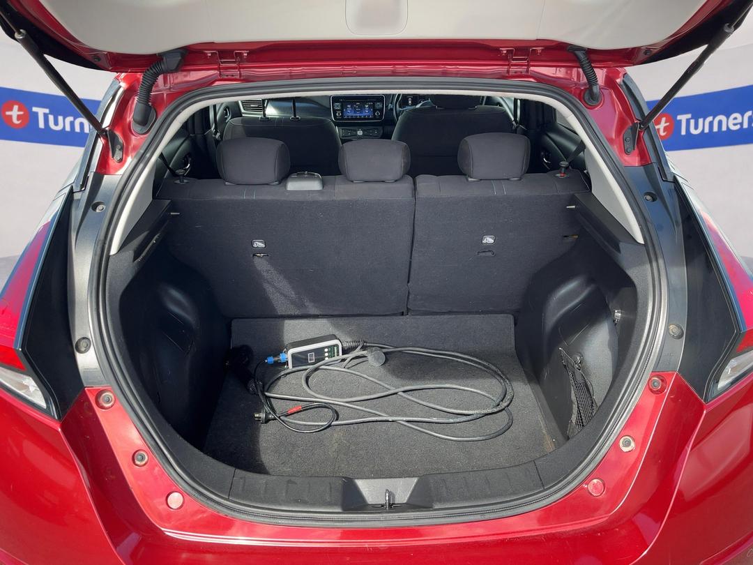 Photo '14' of Nissan Leaf